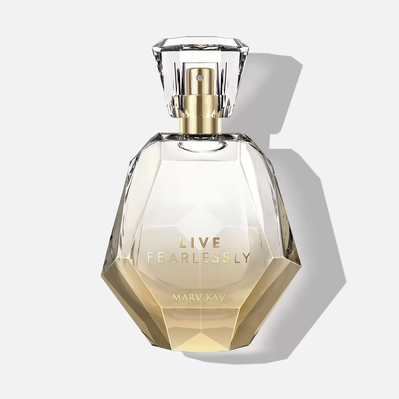 Oferta de Live Fearlessly™ Deo Parfum 50ml por R$147,9 em Mary Kay