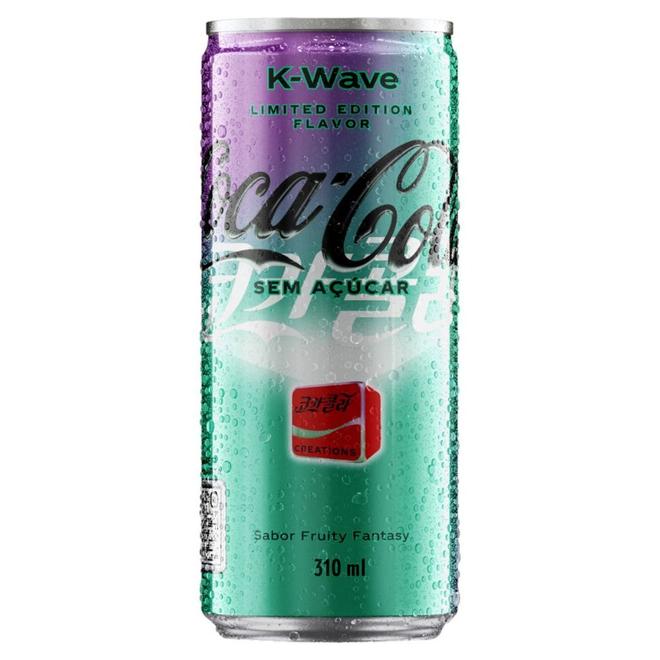 Oferta de K-Wave Fruity Fantasy Sem Açúcar Coca-Cola 310ml por R$2,99 em Mambo