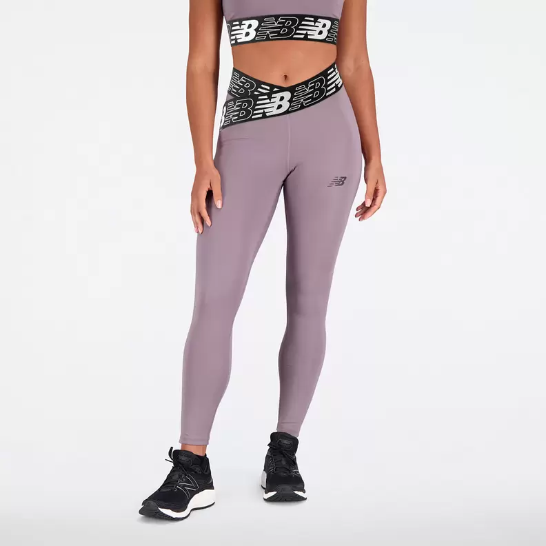 Oferta de Legging Relentless Feminina por R$169,99 em New Balance