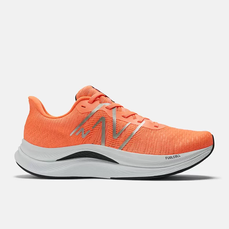 Oferta de Tênis New Balance Fuelcell Propel V4 Masculino por R$649,99 em New Balance