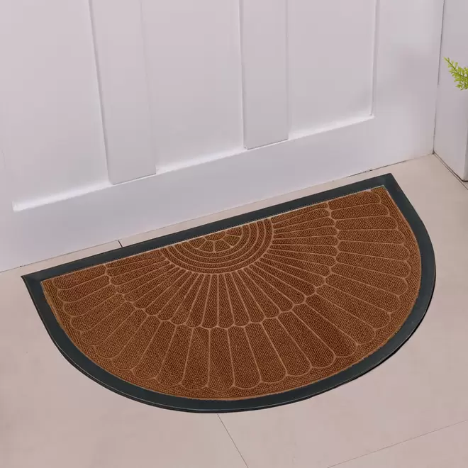 Oferta de Capacho Porta Nazca Meia Lua 40 X 60 por R$19,9 em Niazi Chohfi