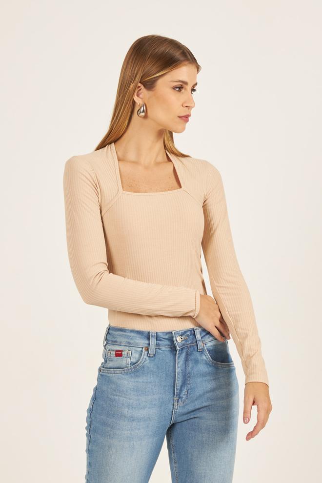 Oferta de Blusa Liza por R$69,99 em Opção Jeans