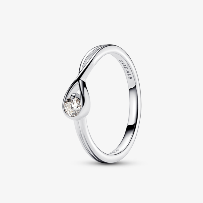 Oferta de Anel De Diamante 0_15 Quilate Em Prata De Lei Pandora por R$4900 em Pandora