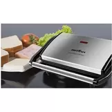 Oferta de Sanduicheira Grill Britânia BGR27I Press 2 em 1 - 850W por R$179 em Liliani