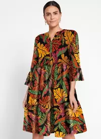 Oferta de Bonprix - Vestido Tropical em Malha Crepe por R$129,99 em Posthaus