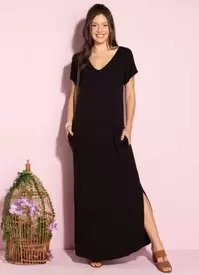 Oferta de Quintess - Vestido Longo Soltinho com Fenda Preto por R$129,99 em Posthaus