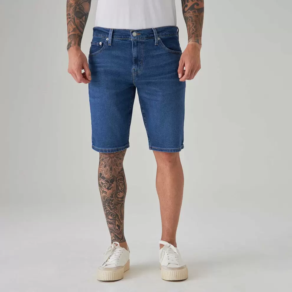 Oferta de Bermuda Jeans Levi's® 412 Slim por R$209,93 em Levi's