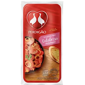 Oferta de LINGUICA CALABRESA PERDIGAO DEFUMADA 400G por R$15,19 em RECIBOM