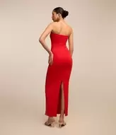 Oferta de Vestido New Midi em Ponto Roma e Decote Tomara que Caia por R$119,9 em Renner