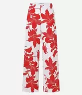 Oferta de Calça em Crepe com Flores Estampadas por R$199,9 em Renner