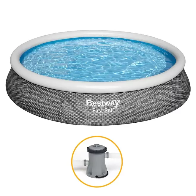 Oferta de Piscina Inflável Fast Set 7.340 Litros Rattan com Filtro 220v Bestway por R$899,99 em Ri Happy