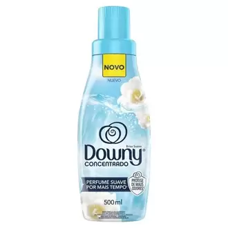 Oferta de Amaciante de Roupas Downy Concentrado 500ml por R$10,49 em Santa Cruz Supermercados