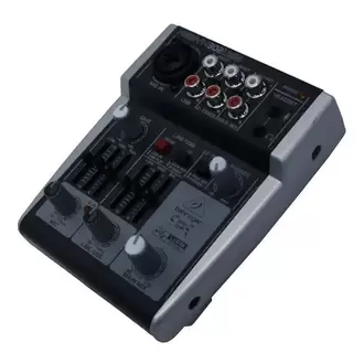 Oferta de Mesa de Som Behringer Xenyx 302USB com Equializador ... por R$494,91 em Schumann