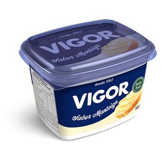 Oferta de Margarina Sem Sal Sabor Manteiga Vigor 500g por R$7,47 em Supermercados Paraná