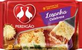 Oferta de LASANHA PERDIGAO 600G CALABRESA por R$12,99 em Supermercados Pró Brazilian