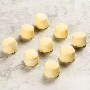 Oferta de Pão de Queijo Coquetel Swift 400g por R$10,5 em Swift