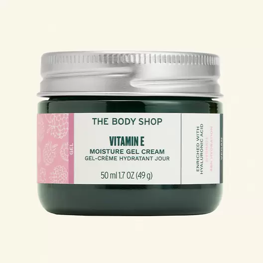 Oferta de Gel Creme Hidratante Facial Vitamina E 50ml por R$79,9 em The Body Shop