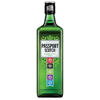 Oferta de Whisky Escocês Passport Scotch 1L por R$54,9 em Tome Leve