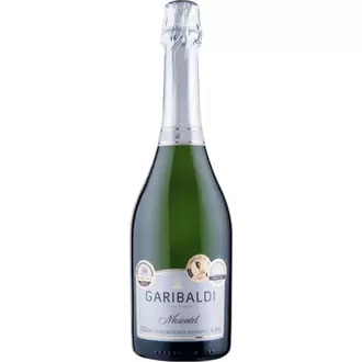 Oferta de Espumante Garibaldi Moscatel Garrafa 750Ml por R$43,9 em Tome Leve