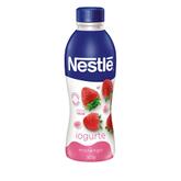 Oferta de Iogurte Nestlé Morango 900ml por R$12,69 em Unicompra