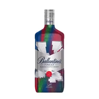 Oferta de Whisky Finest J. Desmky Ballantine's 750Ml por R$49,99 em Violeta Supermercados