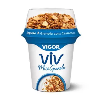 Oferta de Iogurte Integral Granola Castanha e Amêndoa Viv Mix Vigor 140g por R$4,79 em X Supermercados