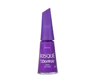 Oferta de Esmalte Cremoso Doritos Roxo de Fome Risqué 8ml por R$5,99 em GoodBom