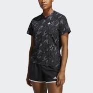 Oferta de Camiseta Own the Run Camo Running por R$149,99 em Adidas