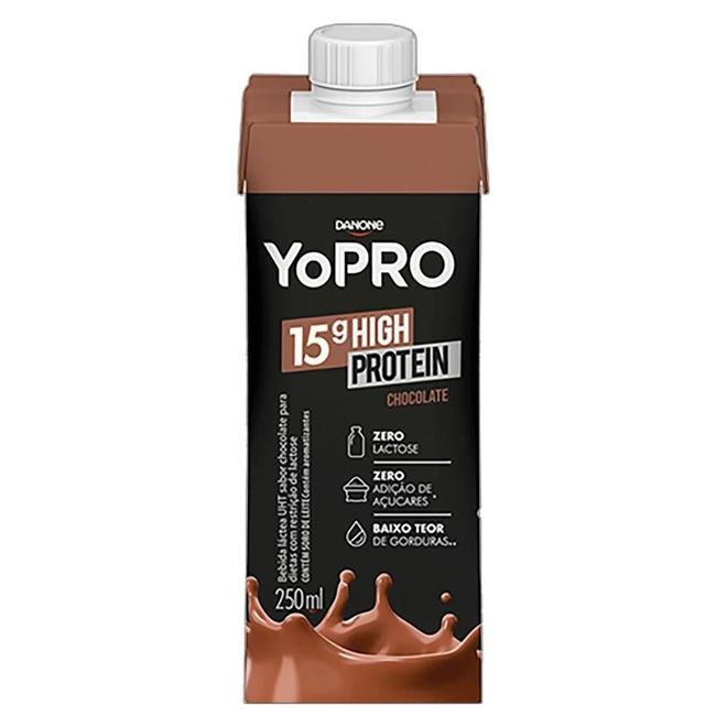 Oferta de Bebida Láctea DANONE Yopro Chocolate 250ml por R$8,59 em Angeloni