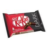 Oferta de Chocolate Kitkat 4 Fingers Dark 41,5g por R$2,49 em Barracão Supermercado