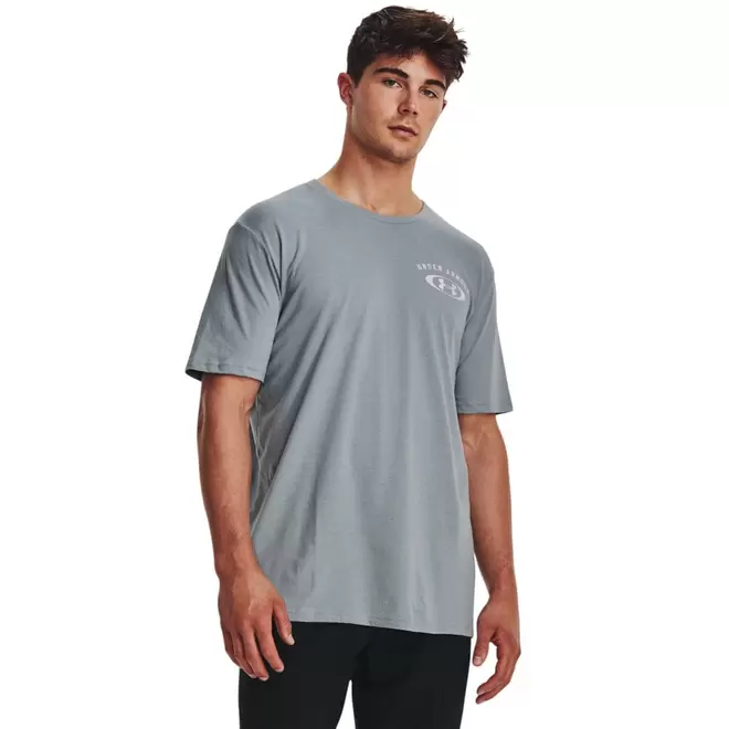 Oferta de Camiseta de Treino Masculina Under Armour Pinnacle Cinza por R$79,99 em C&A