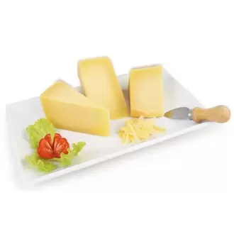 Oferta de Queijo Parmesao Reliquia Kg por R$99,9 em Coocerqui