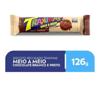 Oferta de Biscoito Recheado 1/2 chocolate ao leite e branco Trakinas 126g por R$2,39 em Coocerqui