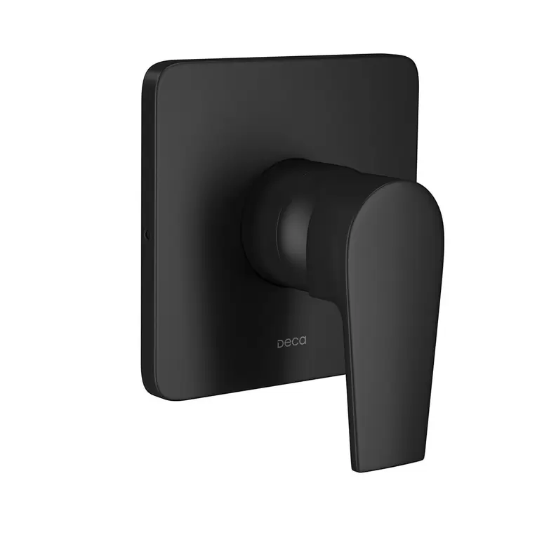 Oferta de Acabamento monocomando  de chuveiro para alta e baixa pressão Level Black Matte por R$803,9 em Deca