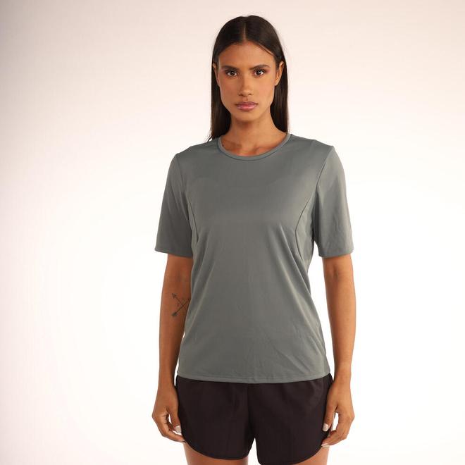 Oferta de Camiseta Feminina de Surf e Bodyboard Proteção UV50+ Olaian por R$59,99 em Decathlon