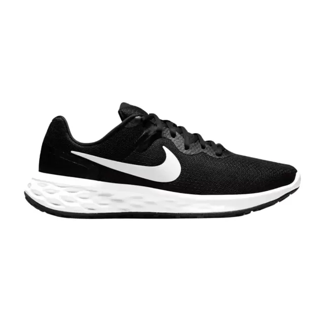 Oferta de Tênis Nike Revolution 6 - Preto e Branco por R$299,9 em Decathlon