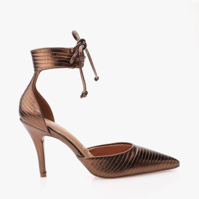 Oferta de Sapato Scarpin Amarração Tornozelo Feminino por R$99,99 em Di Gaspi