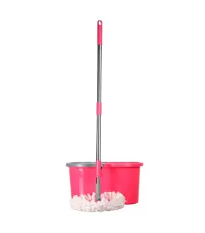 Oferta de Balde Mop Giratório com Centrifuga Rosa Florinda 8L RF3045 por R$48,99 em Freitas Varejo