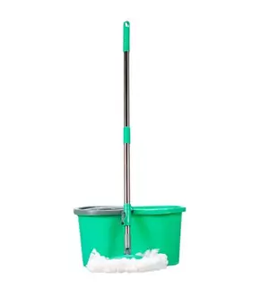 Oferta de Balde Mop Giratório com Centrifuga Verde Florinda 8L RF3044 por R$48,99 em Freitas Varejo