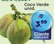 Oferta de Coco Verde por R$3,99 em Tonin Superatacado