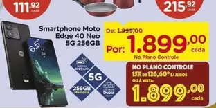 Oferta de De   - Smartphone Edge 40 Neo 5G 256GB por R$1899 em Carrefour