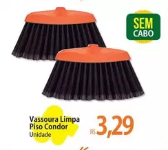 Oferta de Condor - Vassoura Limpa Piso por R$3,29 em Atacadão