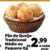 Oferta de De   - Pão De Queijo Tradicional Medio Ou Pequeno por R$2,99 em Max Atacadista