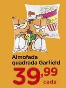 Oferta de Almofada Quadrada Garfield por R$39,99 em Carrefour