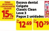 Oferta de Colgate - Escova Dental Classic Clean por R$12,69 em Mercado Extra