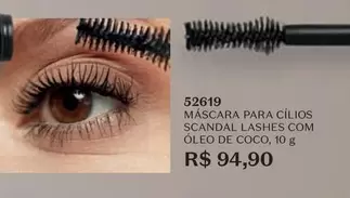 Oferta de Máscara Para Cíllos Scandal Lashes Com Óleo De Coco por R$94,9 em O Boticário